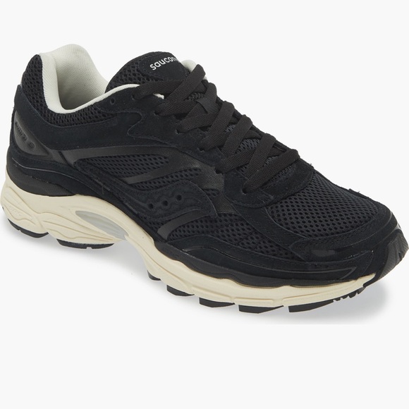 Saucony progrid omni 9 Black and Cream Sneakers - Picture 1 of 7